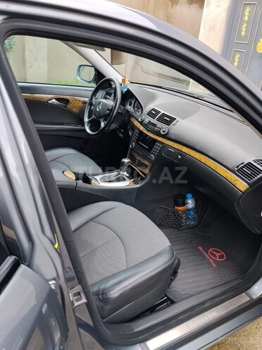 Mercedes E 200 2006, 282,009 km - 1.8 л - Biləsuvar
