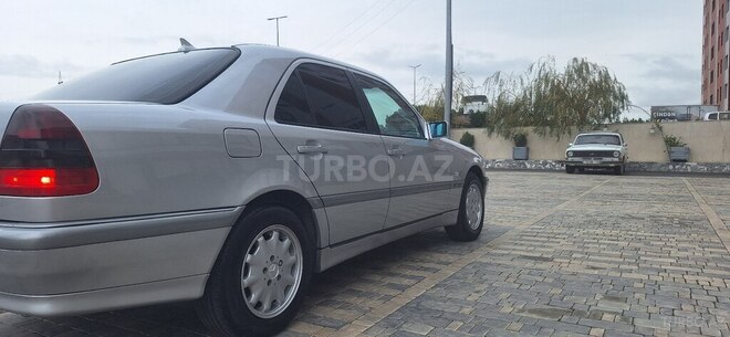 Mercedes C 180 2000, 295,000 km - 1.8 л - Bakı