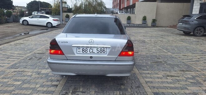 Mercedes C 180 2000, 295,000 km - 1.8 л - Bakı