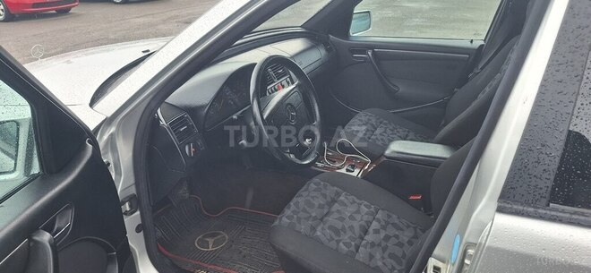 Mercedes C 180 2000, 295,000 km - 1.8 л - Bakı
