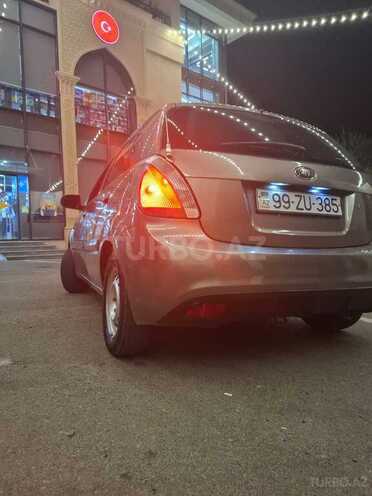 Kia Rio 2010, 420,000 km - 1.5 л - Bakı