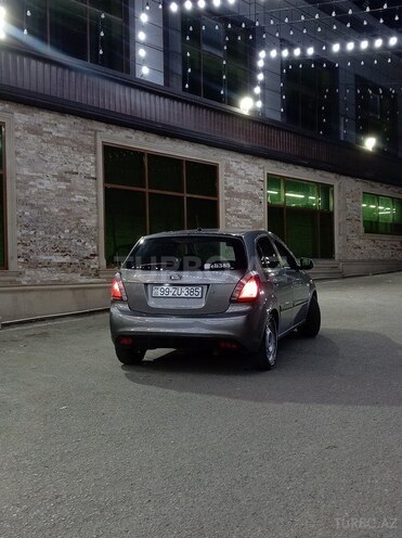 Kia Rio 2010, 420,000 km - 1.5 л - Bakı