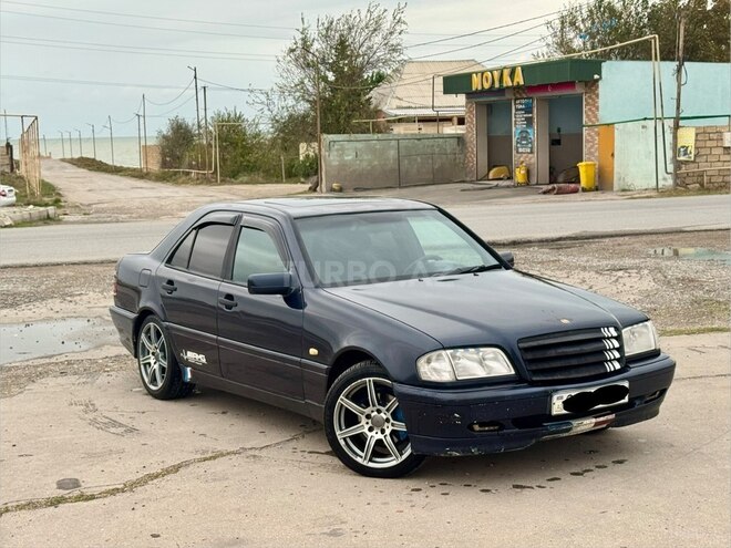 Mercedes C 220 1999, 321,580 km - 2.2 l - Sumqayıt