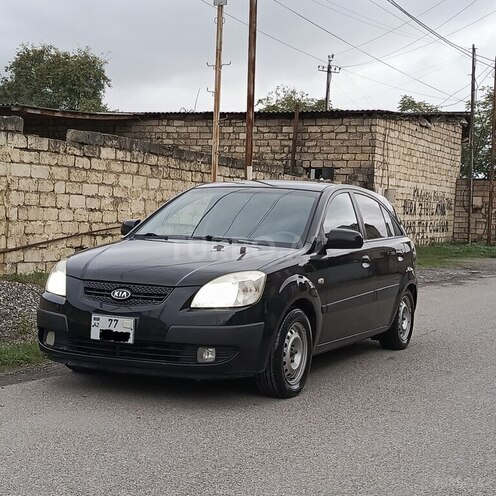 Kia Rio 2006, 257,443 km - 1.4 l - Quba