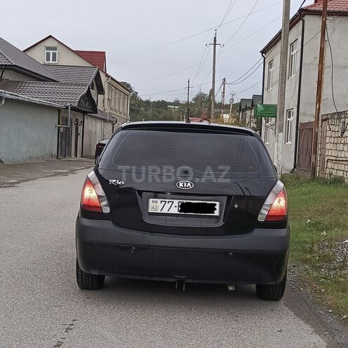 Kia Rio 2006, 257,443 km - 1.4 l - Quba