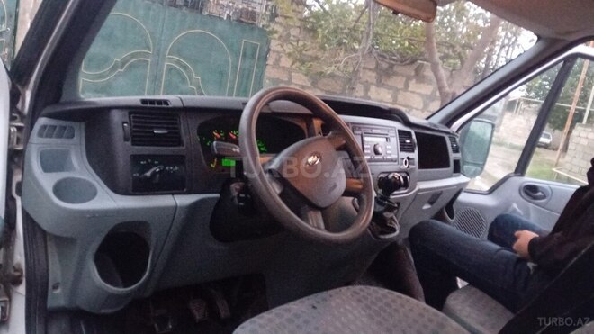 Ford Transit 2009, 250,000 km - 2.4 л - Bakı