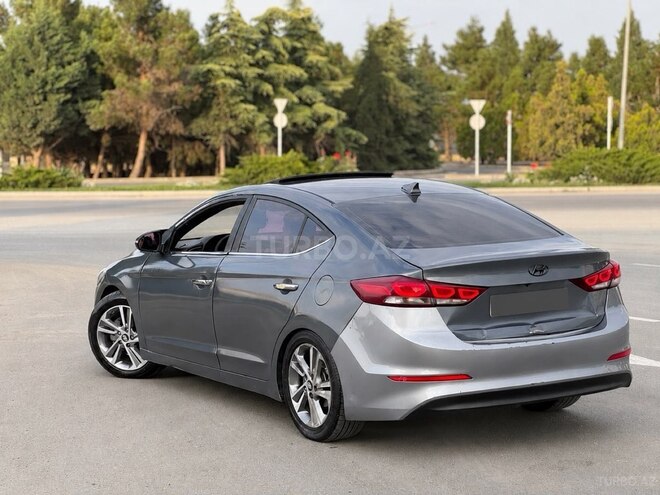 Hyundai Elantra 2015, 190,852 km - 1.6 l - Bakı