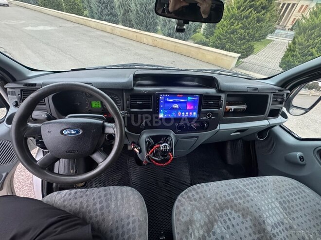 Ford Transit 2007, 303,000 km - 2.4 л - Quba