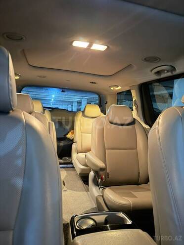 Kia Carnival 2014, 230,000 km - 2.2 l - Bakı