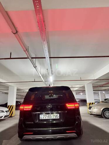 Kia Carnival 2014, 230,000 km - 2.2 l - Bakı