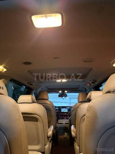 Kia Carnival 2014, 230,000 km - 2.2 l - Bakı