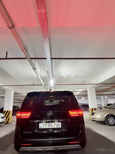 Kia Carnival 2014, 230,000 km - 2.2 l - Bakı
