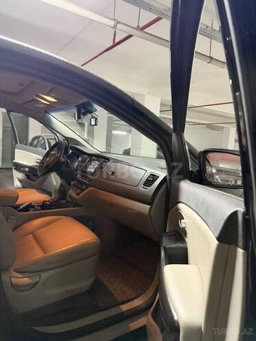 Kia Carnival 2014, 230,000 km - 2.2 l - Bakı