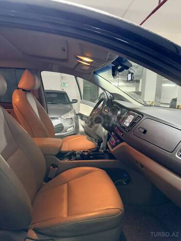 Kia Carnival 2014, 230,000 km - 2.2 l - Bakı