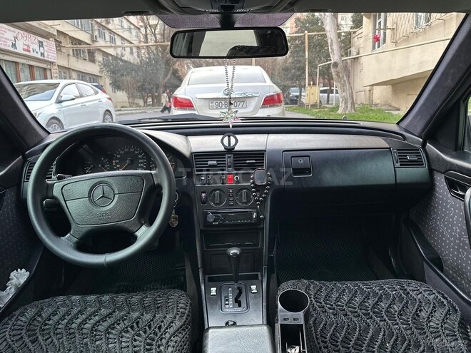 Mercedes C 180 1994, 258,000 km - 1.8 л - Bakı