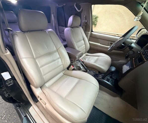 Nissan Pathfinder 2000, 416,000 km - 3.3 l - Bakı