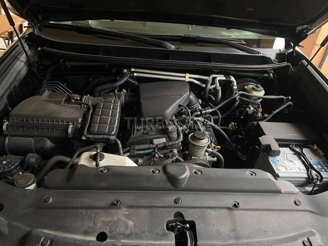 Toyota Land Cruiser Prado 2012, 322,500 km - 2.7 л - Bakı