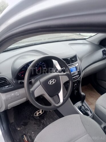 Hyundai Accent 2014, 138,404 km - 1.6 л - Bakı