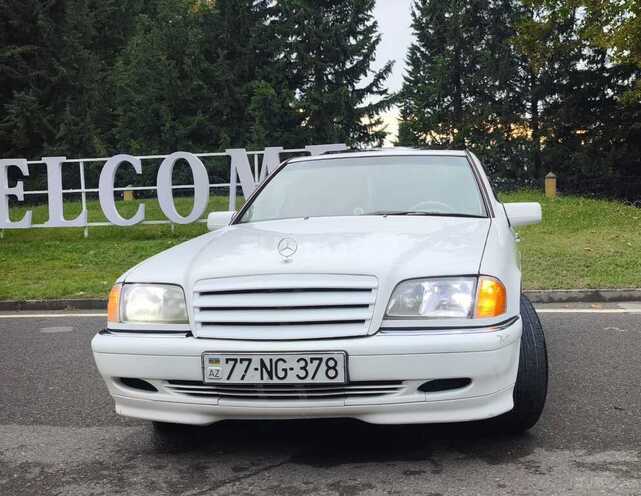 Mercedes C 230 1999, 277,000 km - 2.3 l - Mingəçevir