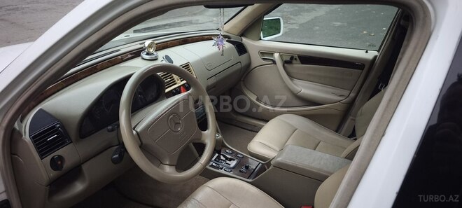 Mercedes C 230 1999, 277,000 km - 2.3 l - Mingəçevir