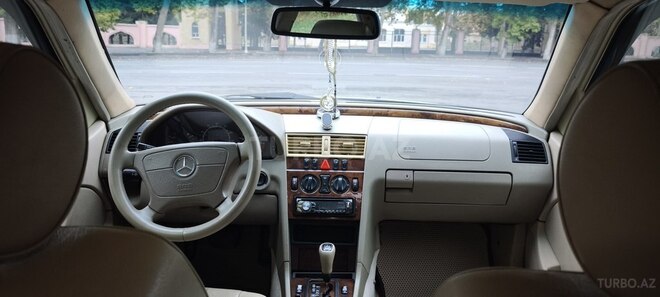 Mercedes C 230 1999, 277,000 km - 2.3 l - Mingəçevir