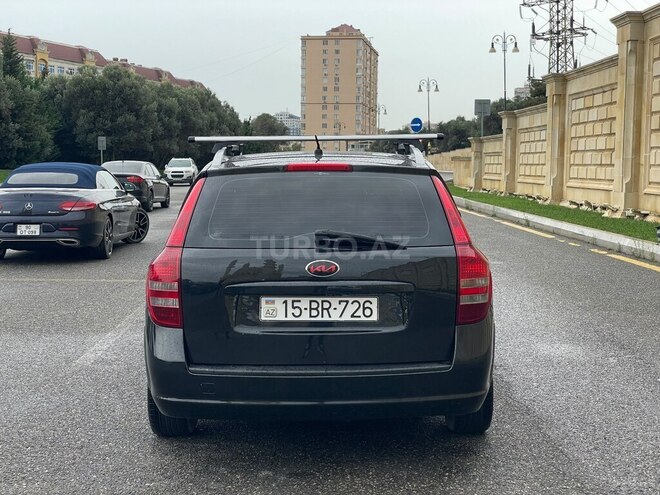 Kia  2008, 340,000 km - 1.6 l - Bakı