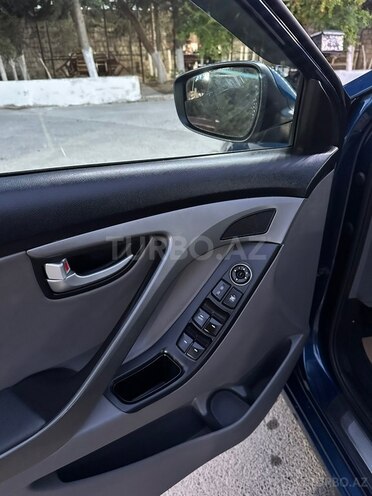 Hyundai Elantra 2016, 254,276 km - 1.8 l - Bakı