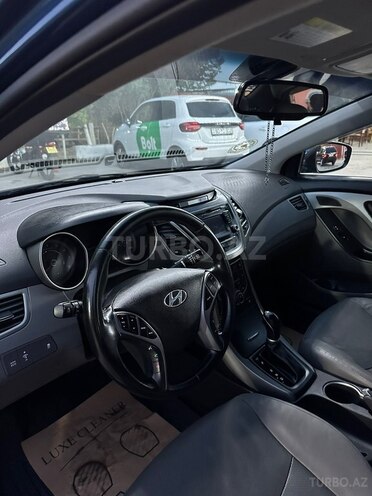 Hyundai Elantra 2016, 254,276 km - 1.8 l - Bakı