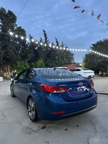 Hyundai Elantra 2016, 254,276 km - 1.8 l - Bakı