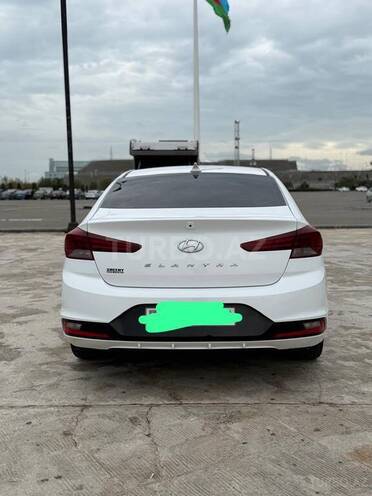 Hyundai Elantra 2019, 165,762 km - 2.0 l - Bakı
