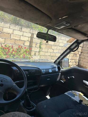 Hyundai H 100 1998, 543,832 km - 2.5 l - Sumqayıt