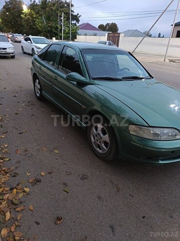 Opel Vectra 1999, 356,000 km - 1.8 l - Qazax
