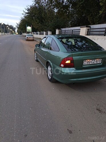 Opel Vectra 1999, 356,000 km - 1.8 l - Qazax