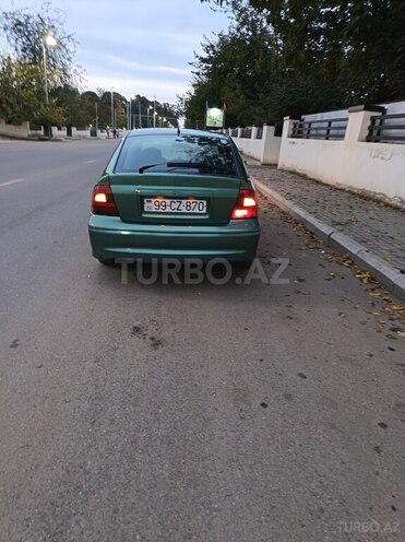 Opel Vectra 1999, 356,000 km - 1.8 l - Qazax