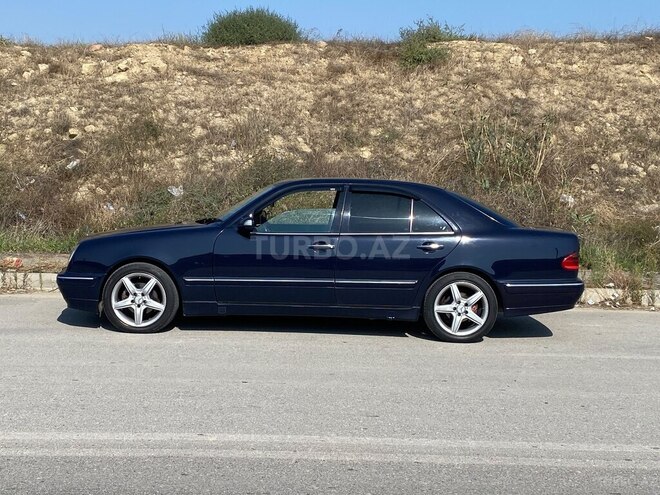 Mercedes E 220 1999, 361,093 km - 2.2 л - Masallı