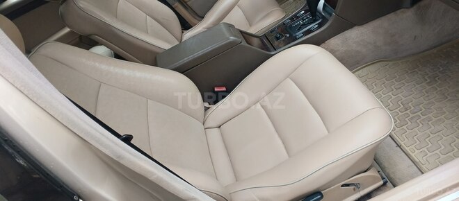 Mercedes C 230 1996, 300,000 km - 2.3 л - Mingəçevir
