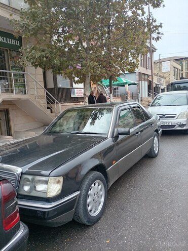 Mercedes 200 E 1990, 190,000 km - 2.0 l - Bakı