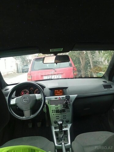 Opel Astra 2009, 280,000 km - 1.4 l - Bakı
