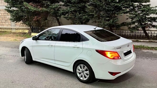 Hyundai Accent 2014, 129,000 km - 1.4 л - Bakı