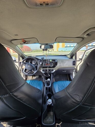 Kia Rio 2016, 177,000 km - 1.6 л - Bakı