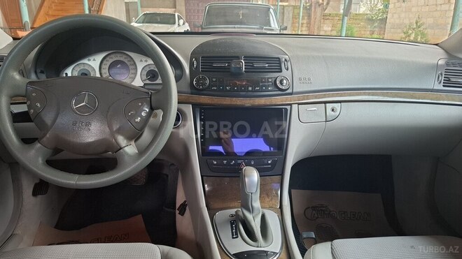 Mercedes E 240 2002, 315,000 km - 2.6 л - Cəlilabad