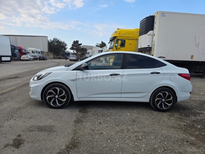 Hyundai Accent 2013, 282,000 km - 1.4 l - Bakı