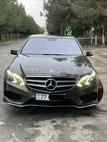 Mercedes E 200 2013, 71,000 km - 2.0 l - Şirvan