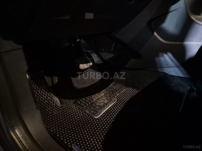 Ford Focus 2014, 173,028 km - 1.6 l - Bakı