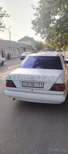 Mercedes 220 E 1994, 590,000 km - 2.2 l - Beyləqan