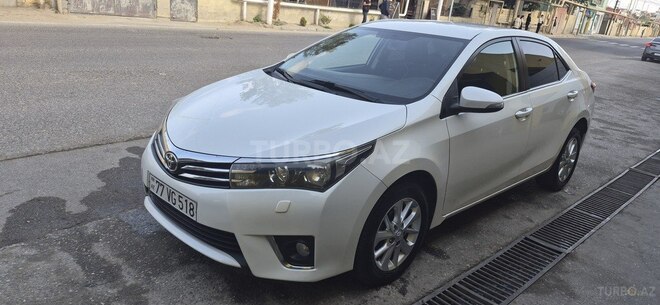 Toyota Corolla 2013, 193,000 km - 1.6 л - Bakı