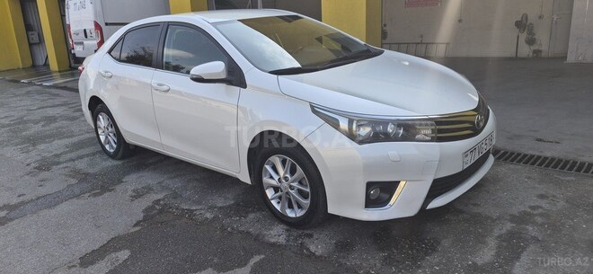 Toyota Corolla 2013, 193,000 km - 1.6 л - Bakı