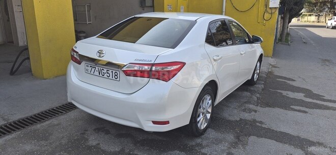 Toyota Corolla 2013, 193,000 km - 1.6 л - Bakı