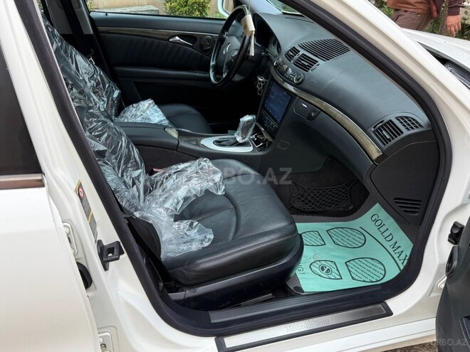 Mercedes E 320 2003, 264,200 km - 3.2 l - Gəncə
