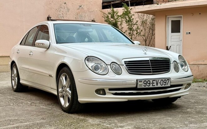 Mercedes E 320 2003, 264,200 km - 3.2 l - Gəncə